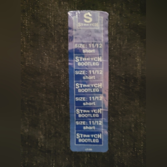 Jordache women's jeans - Picture 2 of 4